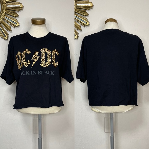 AC/DC Tops - AC/DC Back In Black Crop Tee Shirt